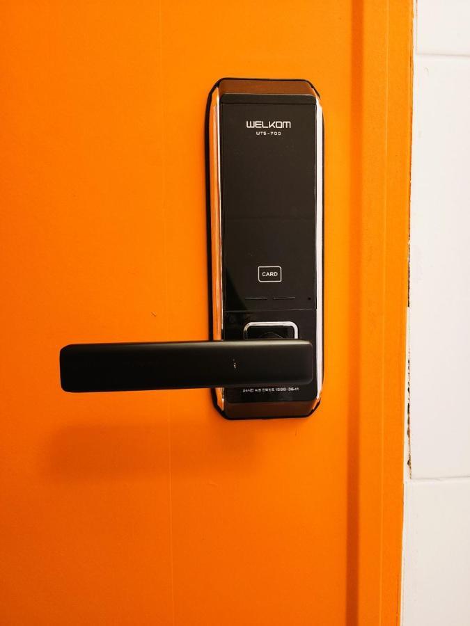 Oreum Stay Myeongdong - Female Only Seoul Exterior photo