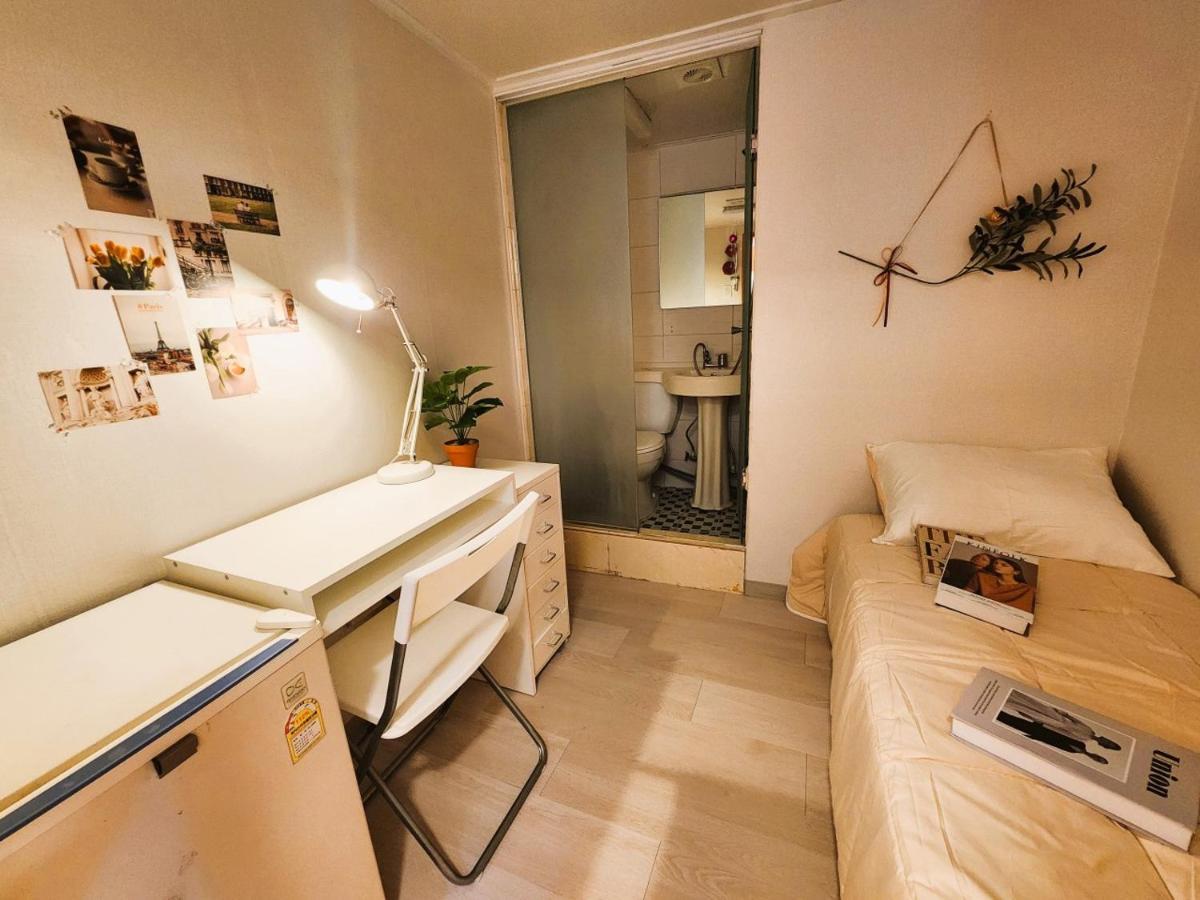 Oreum Stay Myeongdong - Female Only Seoul Exterior photo
